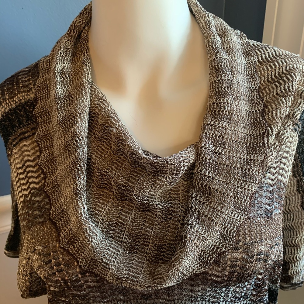 NWOT Women’s INC sweater shirt. Size SP - Picture 2 of 7